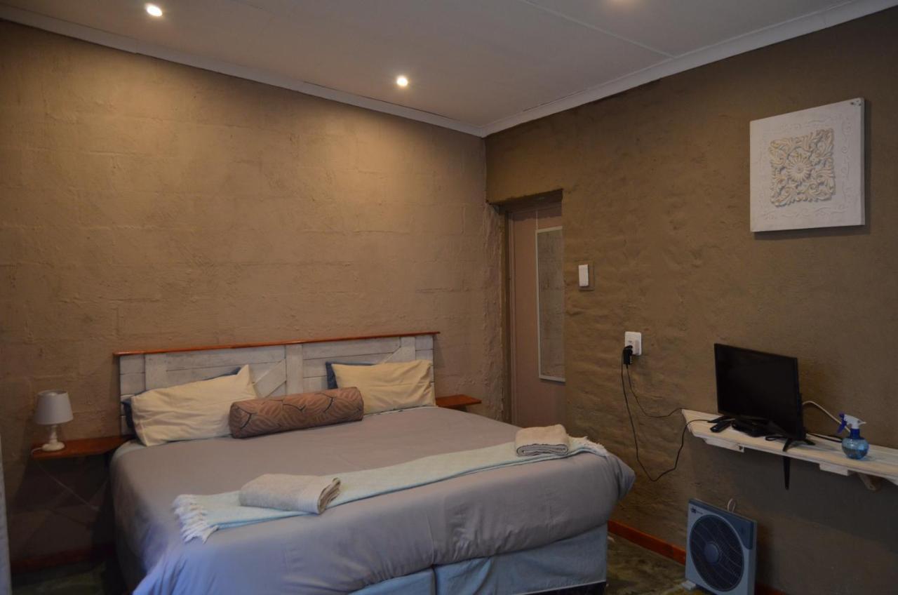 A&R Guesthouse Bloemfontein Eksteriør billede