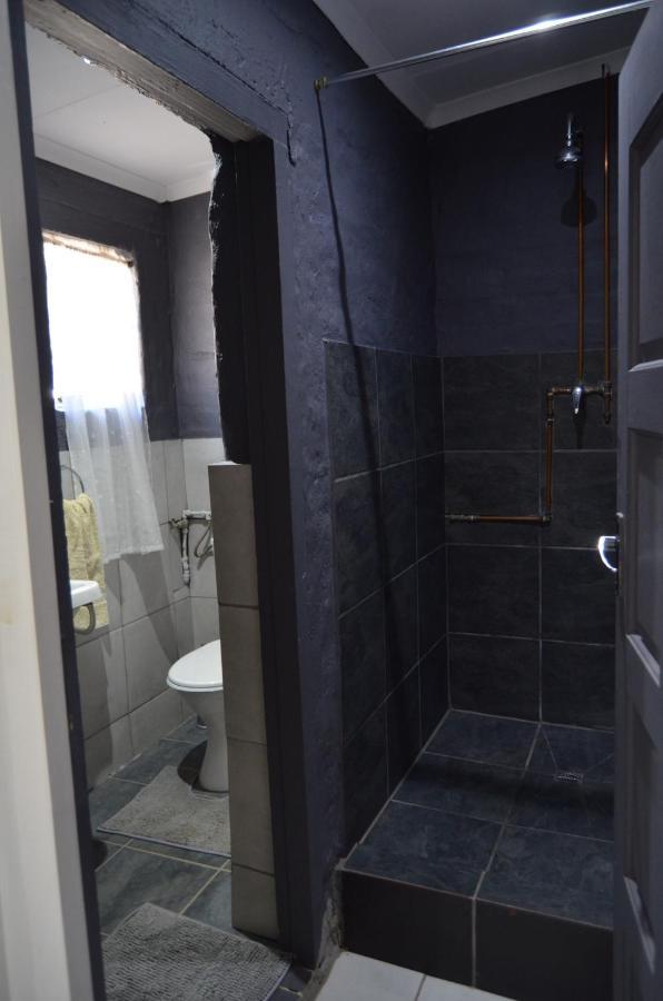 A&R Guesthouse Bloemfontein Eksteriør billede