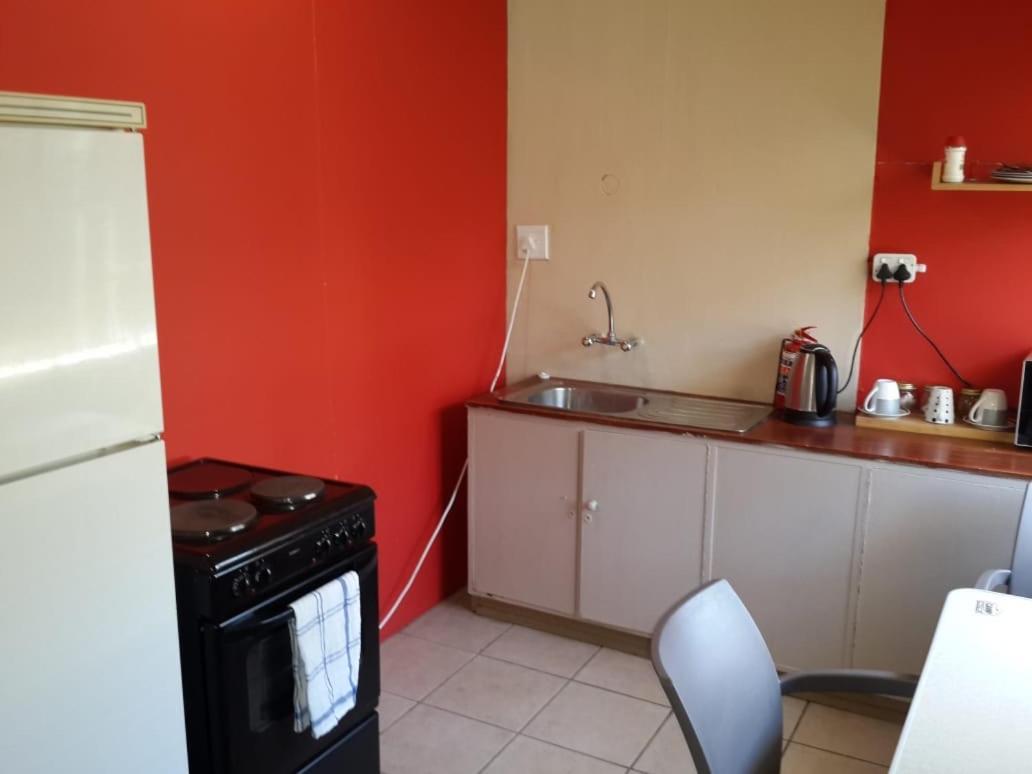 A&R Guesthouse Bloemfontein Eksteriør billede